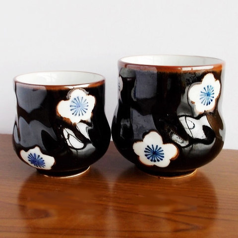 古い時代の天目梅花紋寿司湯呑み/大型湯呑み