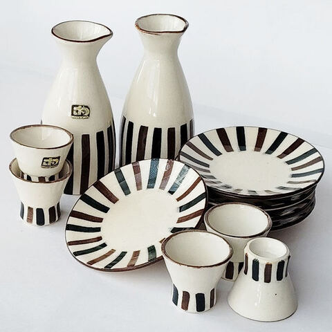 レトロモダンな黒茶色ストライプ柄酒器セット(徳利2高浜盃5小皿5)/カトレア