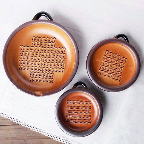 昭和レトロな食卓に…/茶天目陶器のすりおろし器/おろし皿