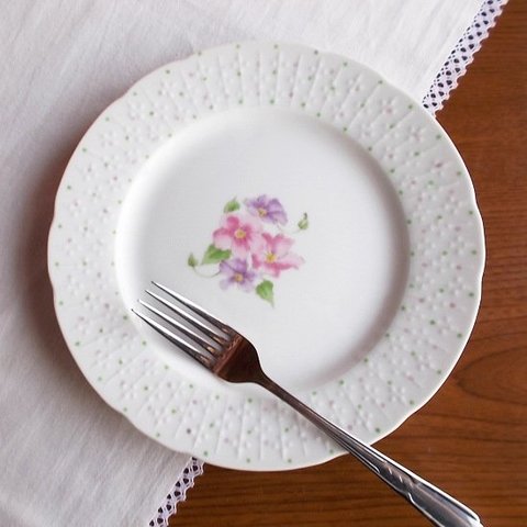 緑＆紫水玉柄レースリム紫ピンク花柄の花型ミート皿20.9cm konomi china