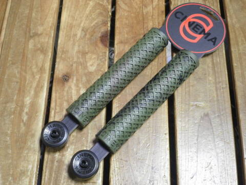 CINEMA INTERLACE GRIPS 150mm "CAMO"