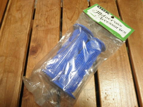 OLD系グリップOGKの商品一覧 | オールドBMXパーツ ◇◇◇ 輝輪業