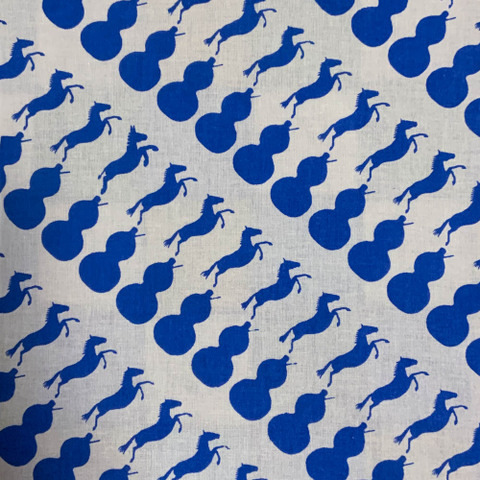 「瓢箪から駒手綱」｜１匹だけロバが紛れ込んでいます。