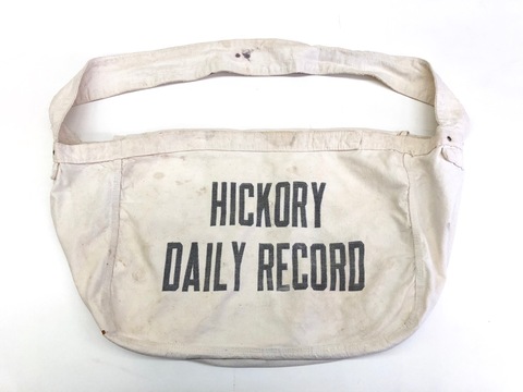 ~60s INK PRINT  NEWSPAPER BAG.