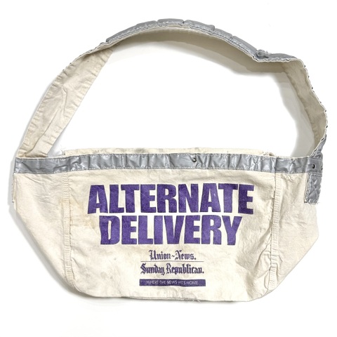 60s NEWSPAPER BAG.