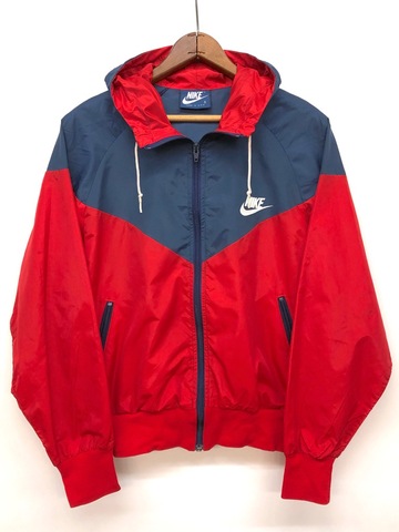 80s NIKE NYLON JACKET.