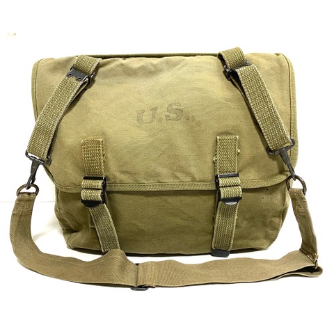 40s U.S.ARMY MUSETTE BAG.
