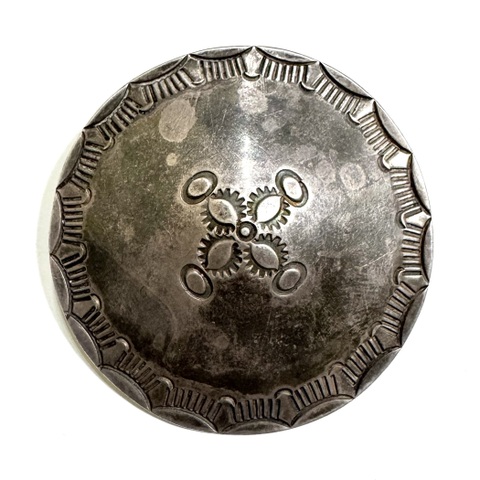 40s~ NAVAJO GUILD SILVER PIN.