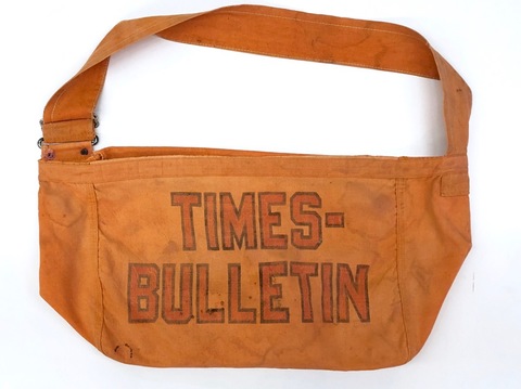 ~60s INK PRINT NEWSPAPER BAG.