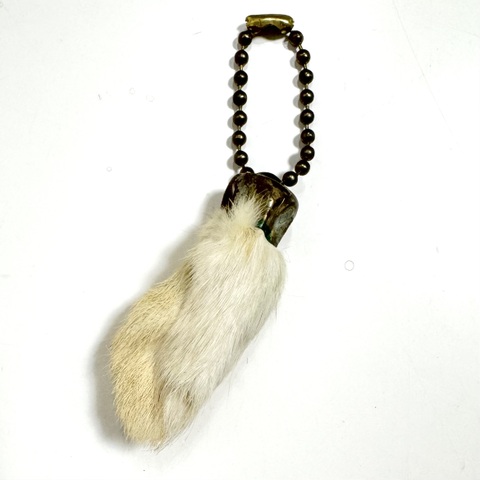 ④~60s "WHITE" DEAD STOCK LUCKY CHARM.