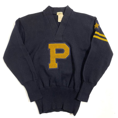 40s THE W.A. HOLT COMPANY INC. DEAD STOCK LETTERED KNIT SWEATER.