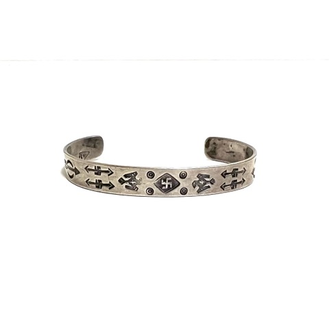 ②20s～NAVAJO BRACELET. "ARROW NOVELTY" 
