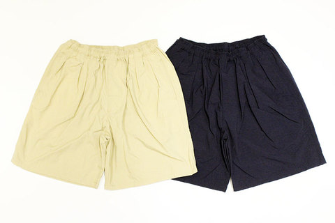 COMFORTABLE REASON (コンフォータブルリーズン) " Pile pocket 2tuck Nylon shorts " Exclusive