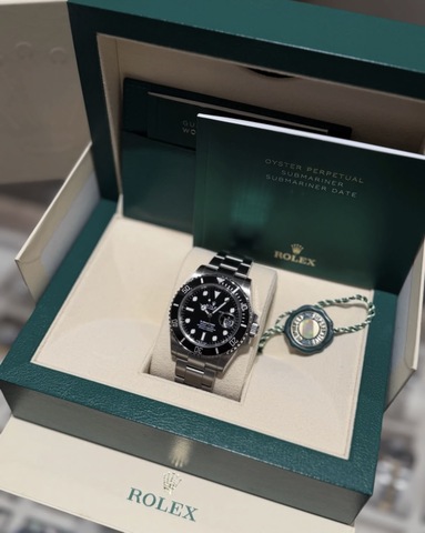 今買える　ROLEXロレックス サブマリーナデイト 126610LN 付属品完品 2023