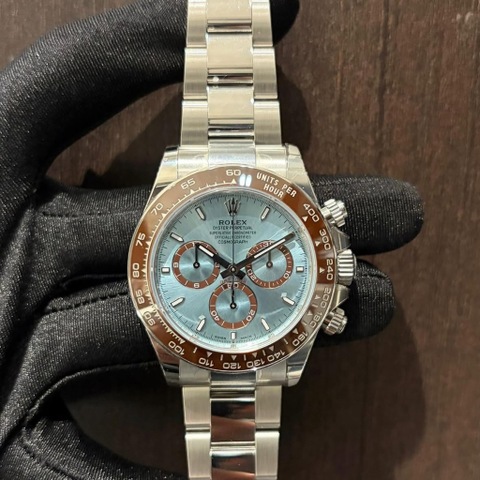 1週間以内　ROLEX ロレックス　デイトナ 126506 アイスブルー　付属品完品　2024年