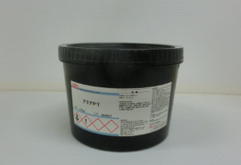 アクアＰＴ光沢型クリアバインダー（撥水布対応）　８００ｇ