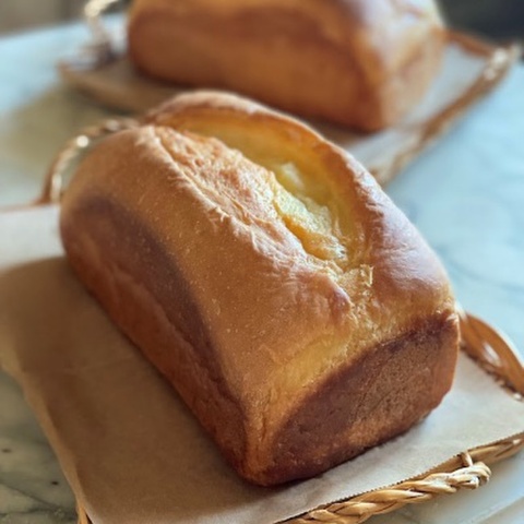 10月9日製造のパン　【バター食パン（まめ食ご希望は備考欄へお書込みください）】