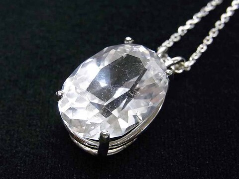 モルダバイト通販専門店 《Zelena》 原石、ルースほか多数