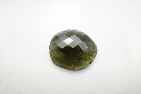 モルダバイト通販専門店 《Zelena》 原石、ルースほか多数